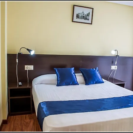 Gasthof Hotil Coruna Centro 3*