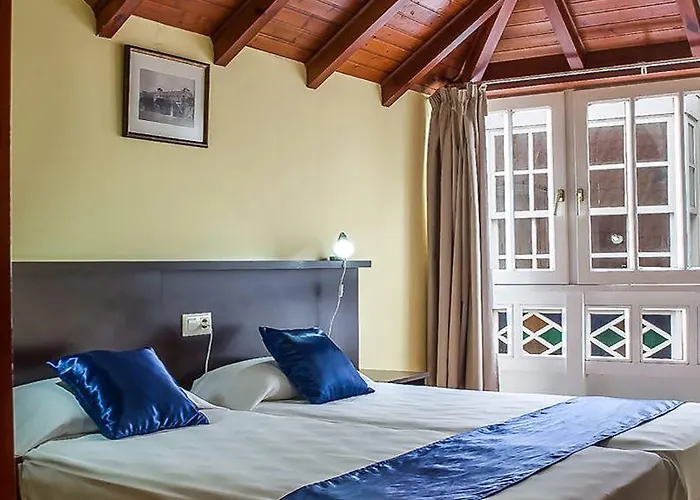 Guest house Hotil Coruna Centro 3*