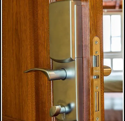 ゲストハウス Hotil Coruna Centro ア・コルーニャ